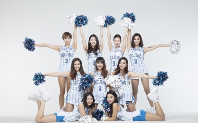 但他在场下 但他在场下