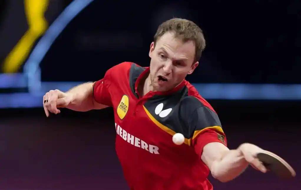 赛场上赢得 赛场上赢得