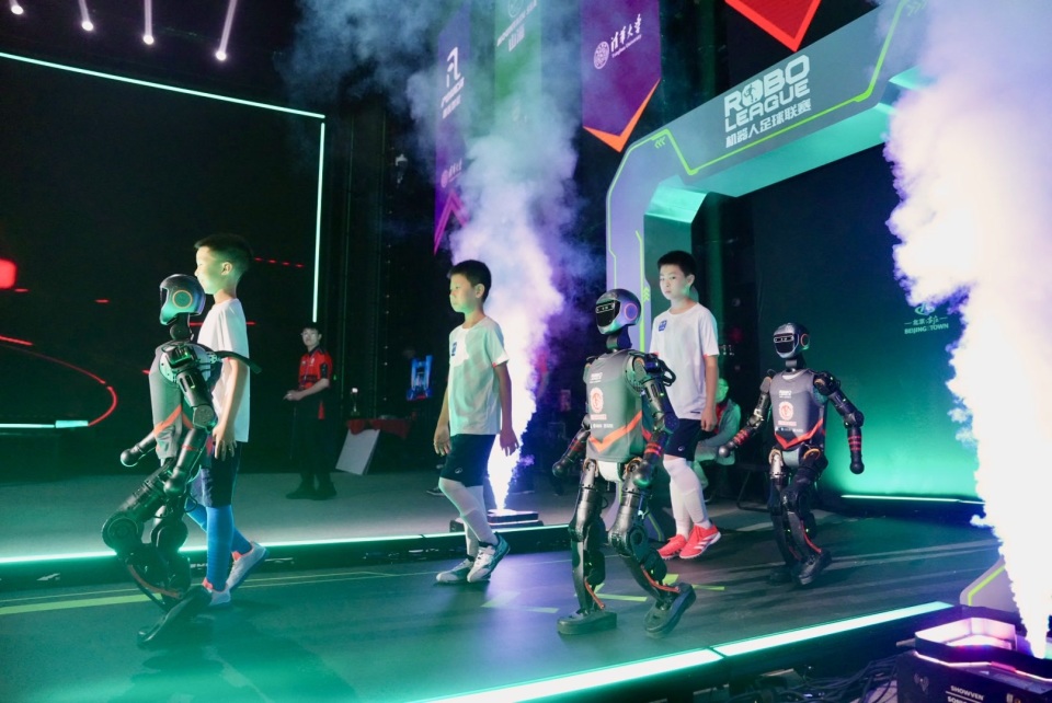 为年轻球员 为年轻球员