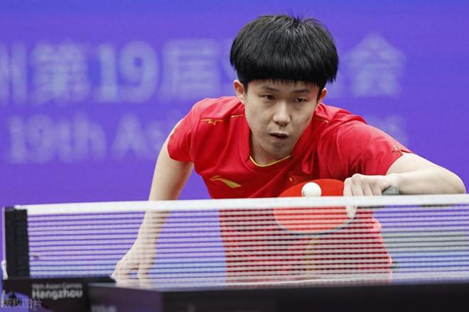 博格巴自由身加盟摩纳哥，签约至2027年落泪