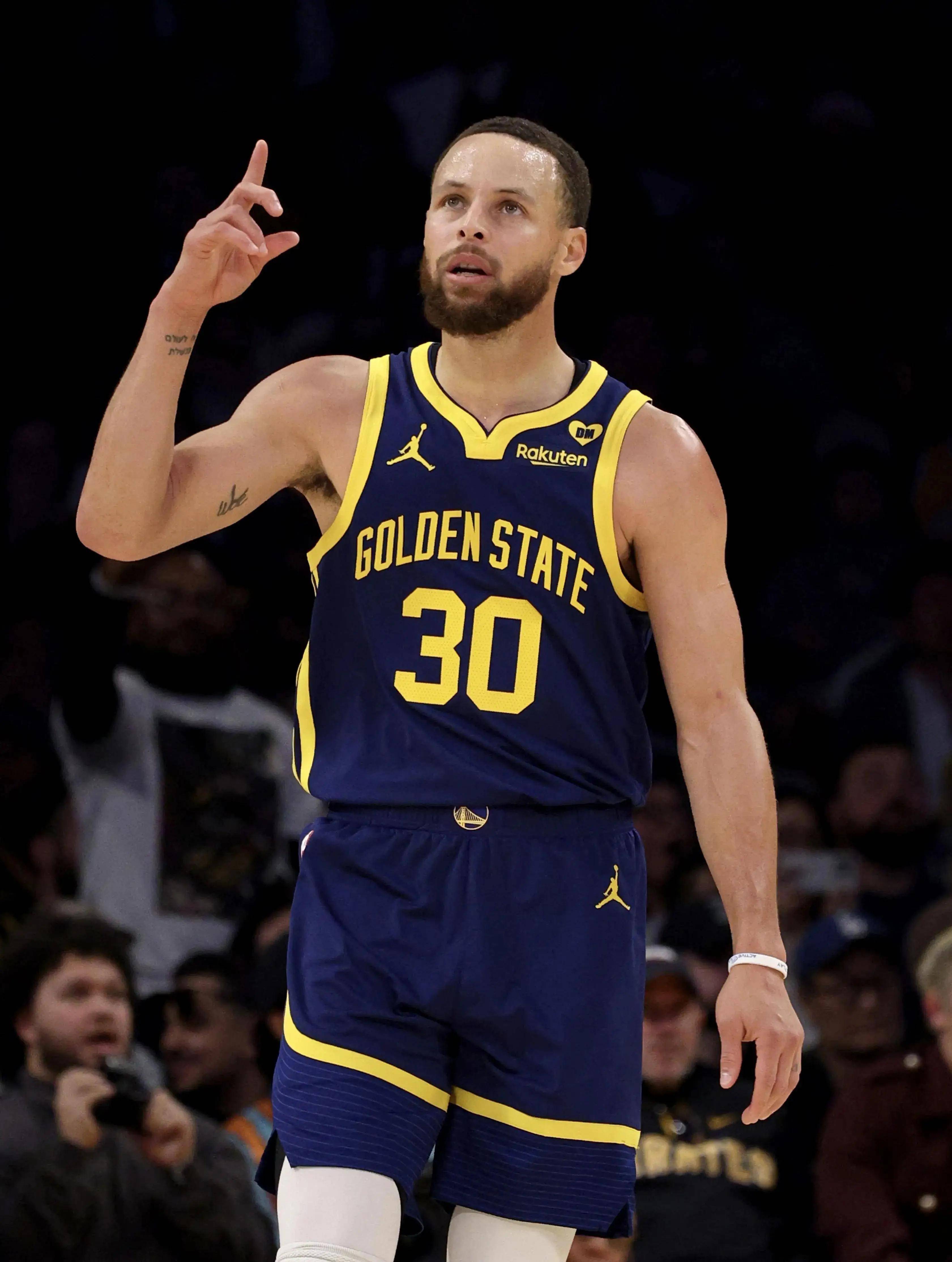 本土球员和 本土球员和