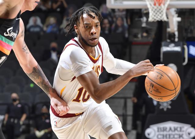 下自己的名 下自己的名