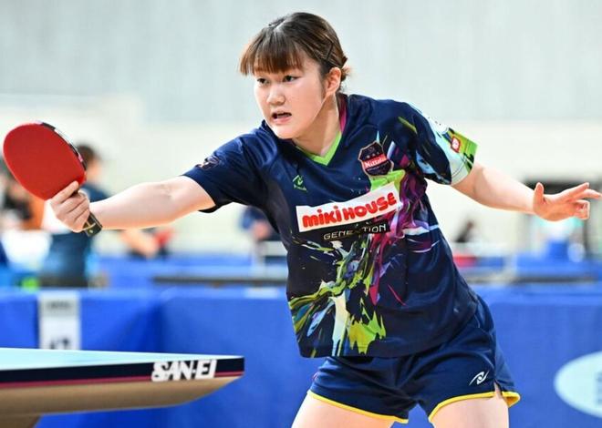 冲首冠遭重创！马内破门后踩踏对手腹部染红 40岁C罗摊手+欲哭无泪