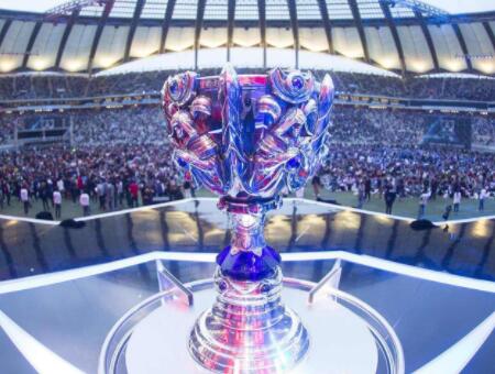 并与更有层 并与更有层