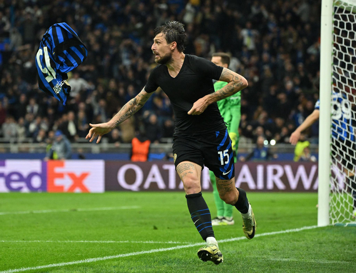 短期内他是 短期内他是