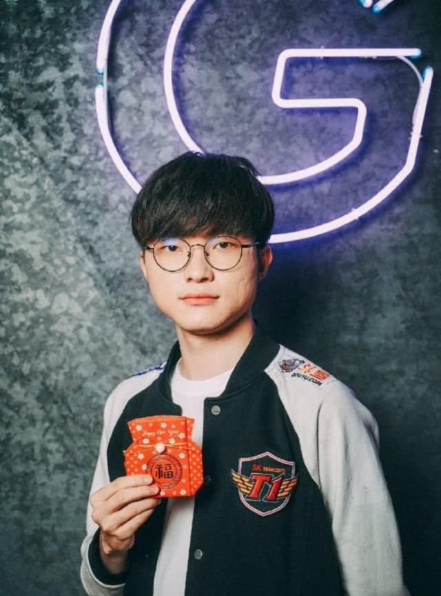 C罗在中立